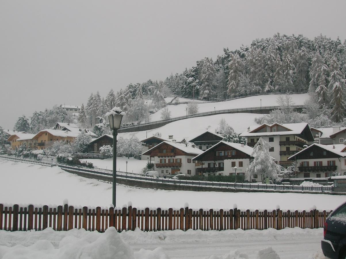 Gasthof Pizzeria Unterwirt Collepietra  Esterno foto